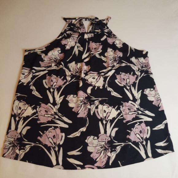 Banana Republic Factory Floral Halter Top, Medium - Picture 3 of 10